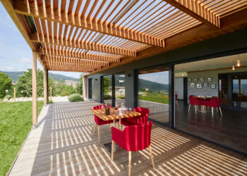 une terrasse ouverte sur la nature